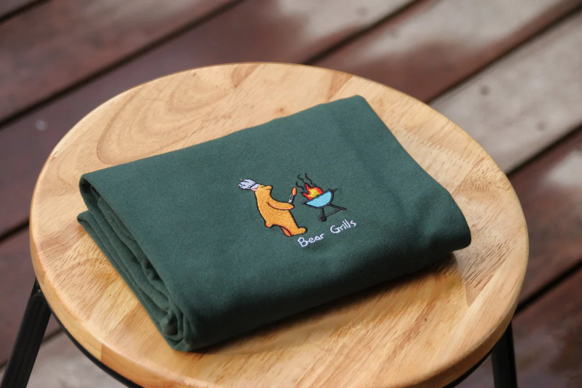 BEAR GRILLS - DARK PINE