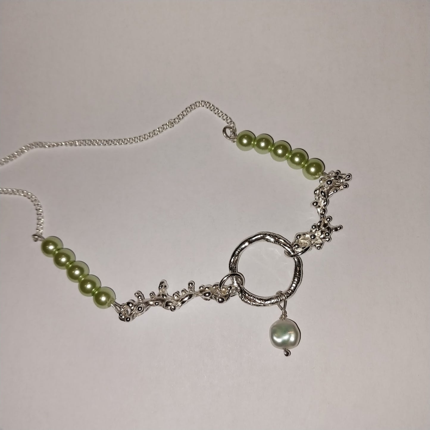 MOSS NECKLACE