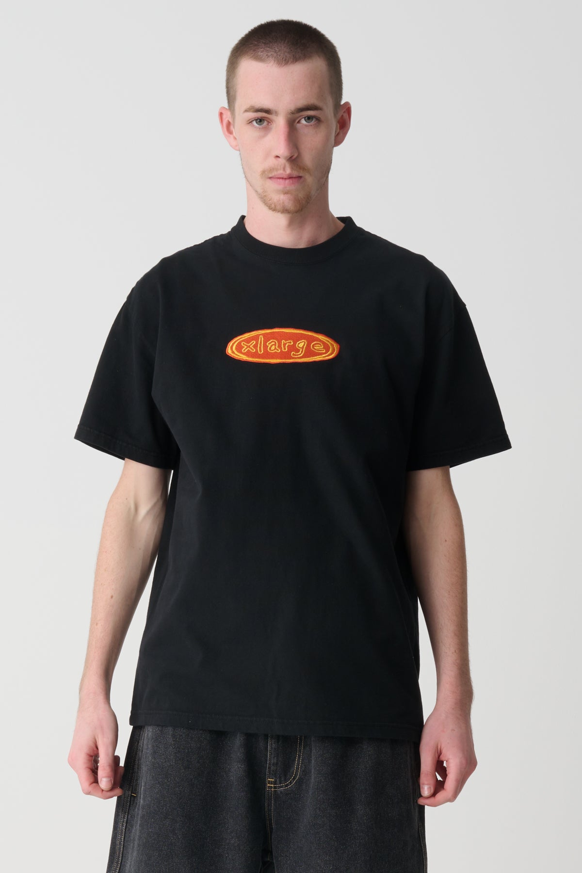 OVAL T-SHIRT - PIGMENT BLACK