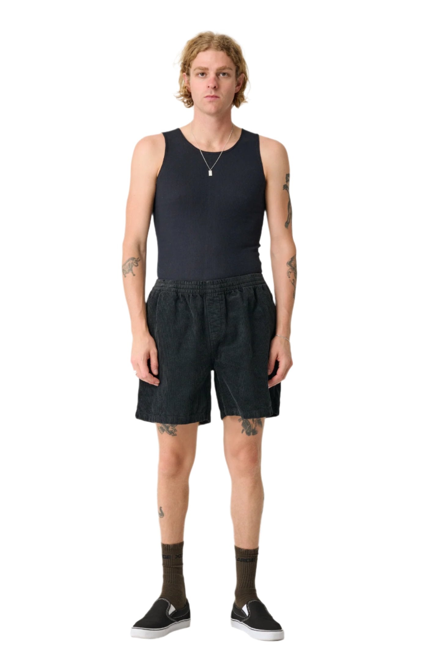 91 WIDE CORD BEACHSHORT - PIGMENT BLACK